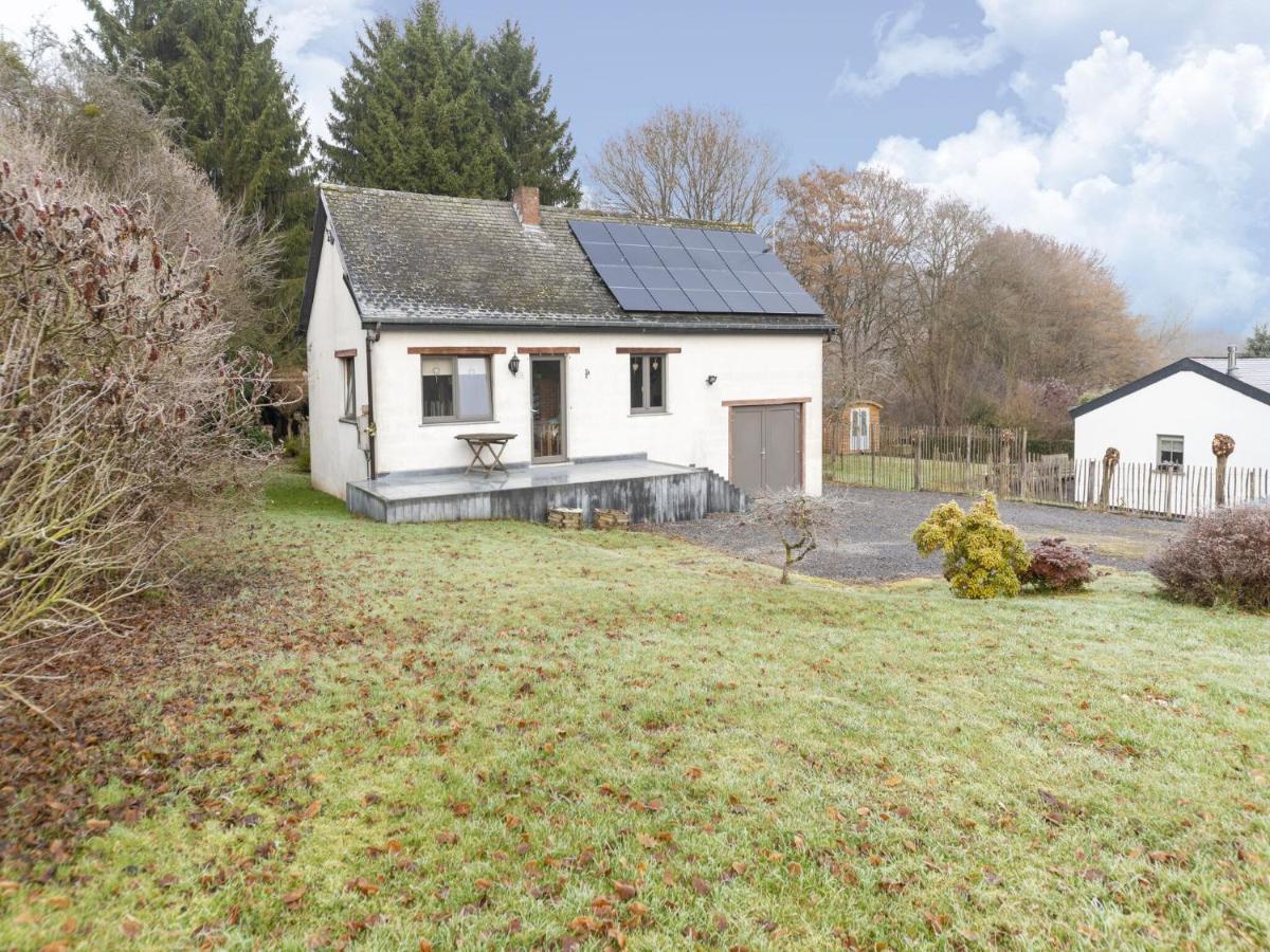 Pretty Holiday Home Near Durbuy And La Roche Erezee Exterior photo
