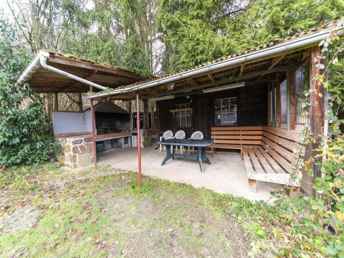 Pretty Holiday Home Near Durbuy And La Roche Erezee Exterior photo