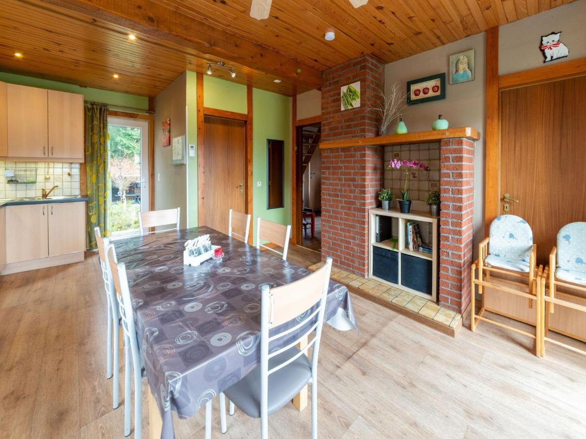 Pretty Holiday Home Near Durbuy And La Roche Erezee Exterior photo