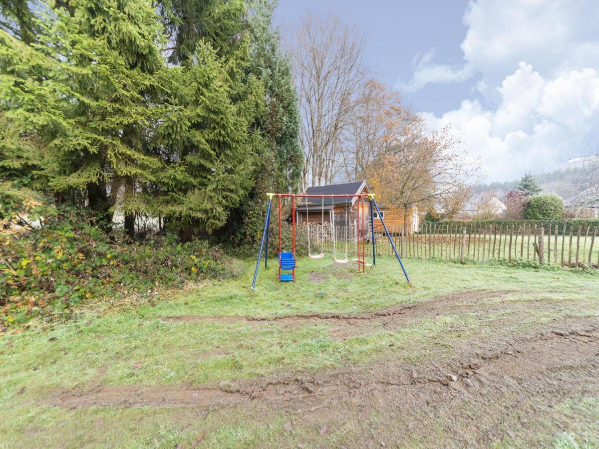 Pretty Holiday Home Near Durbuy And La Roche Erezee Exterior photo